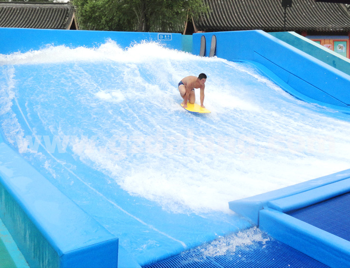 1418398175295907.jpg 冲浪滑板.jpg